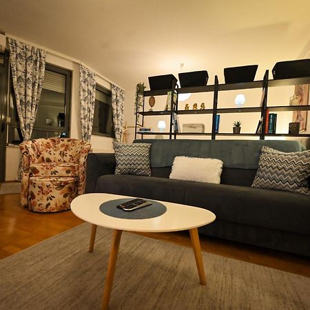 L&B Studio Apartment Prishtinë Ngoại thất bức ảnh