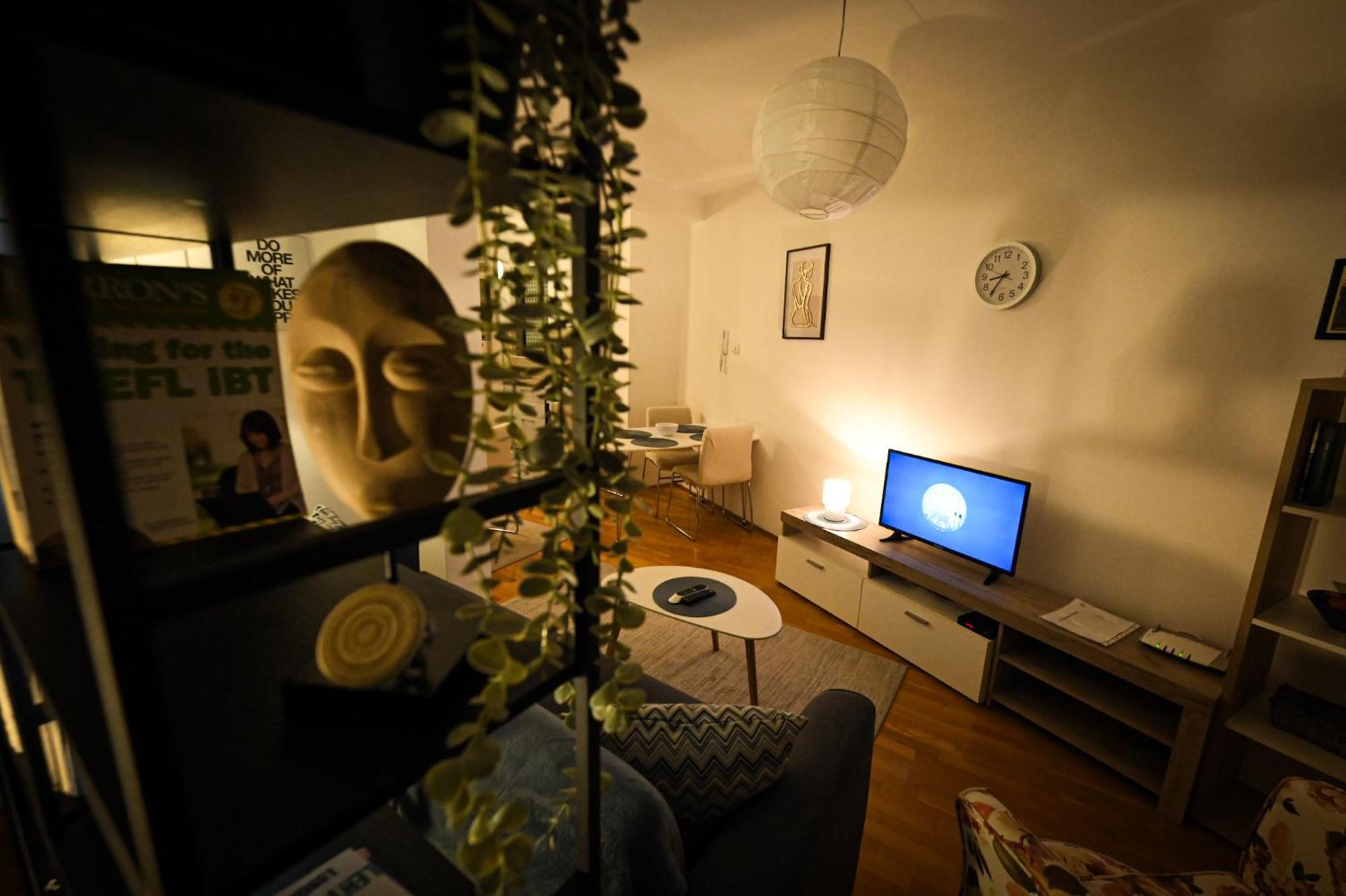 L&B Studio Apartment Prishtinë Ngoại thất bức ảnh